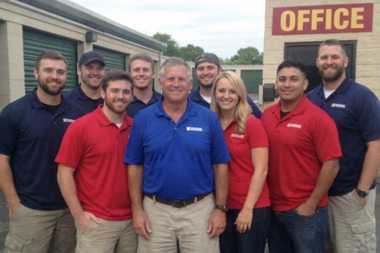 Water damage restoration professionals in Glendale, AZ